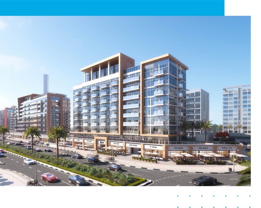 Azizi Riviera Beachf