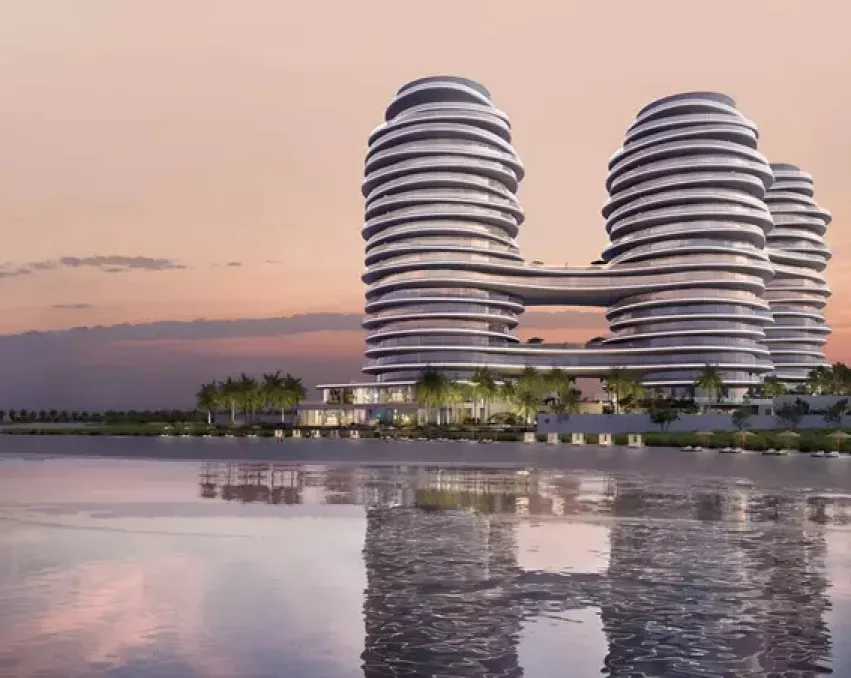 لا مير باي إيلي صعب